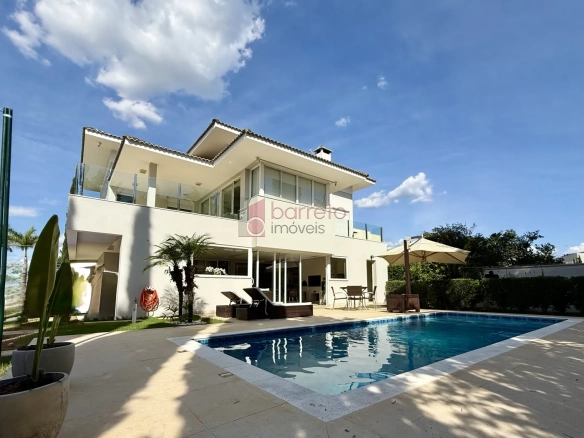 CASA À VENDA NO CONDOMÍNIO RESERVA DA SERRA – MEDEIROS – JUNDIAÍ/SP