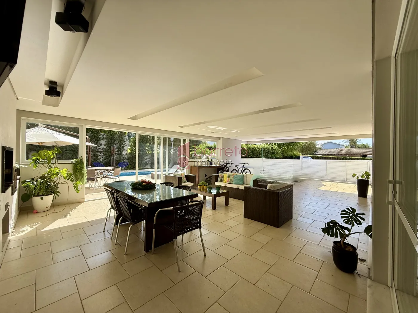 CASA À VENDA NO CONDOMÍNIO RESERVA DA SERRA – MEDEIROS – JUNDIAÍ/SP