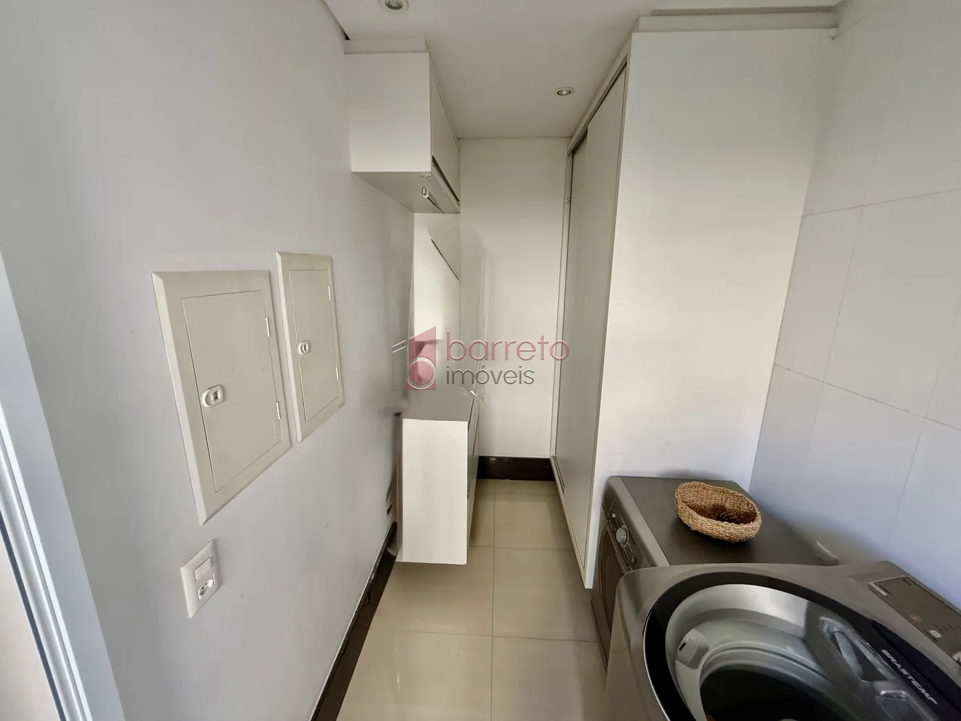 CASA À VENDA NO CONDOMÍNIO RESERVA DA SERRA – MEDEIROS – JUNDIAÍ/SP