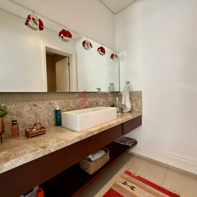 CASA À VENDA NO CONDOMÍNIO RESERVA DA SERRA – MEDEIROS – JUNDIAÍ/SP