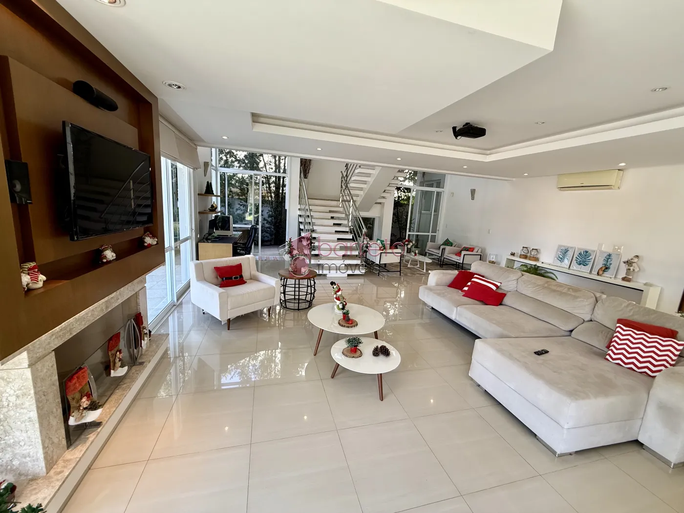 CASA À VENDA NO CONDOMÍNIO RESERVA DA SERRA – MEDEIROS – JUNDIAÍ/SP
