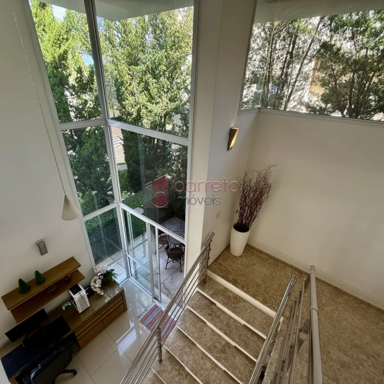 CASA À VENDA NO CONDOMÍNIO RESERVA DA SERRA – MEDEIROS – JUNDIAÍ/SP