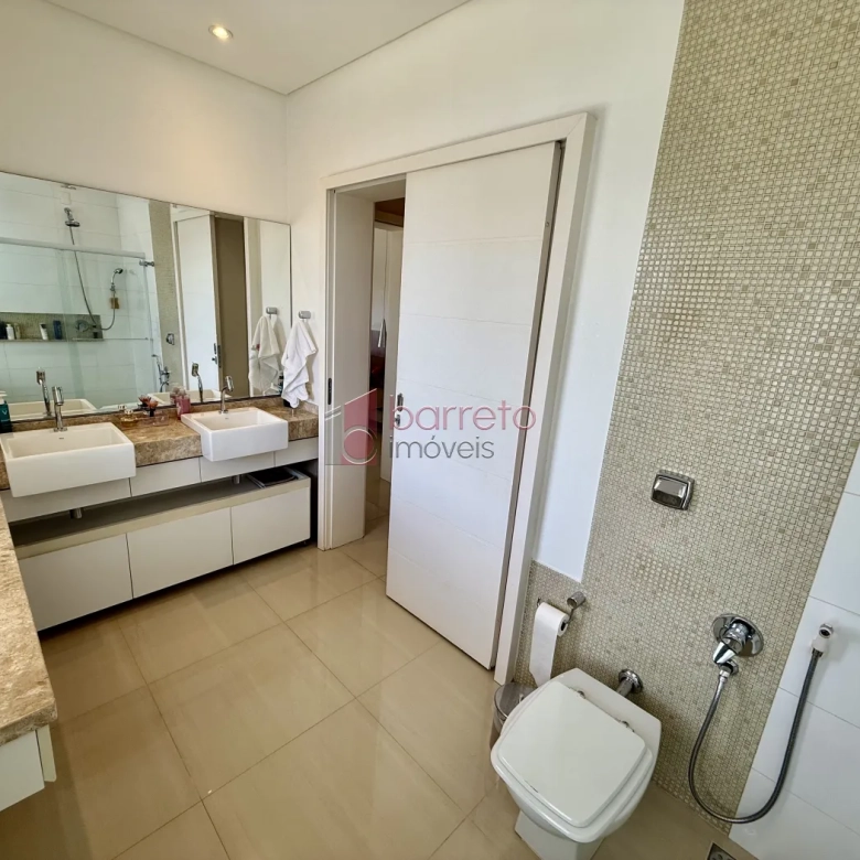 CASA À VENDA NO CONDOMÍNIO RESERVA DA SERRA – MEDEIROS – JUNDIAÍ/SP