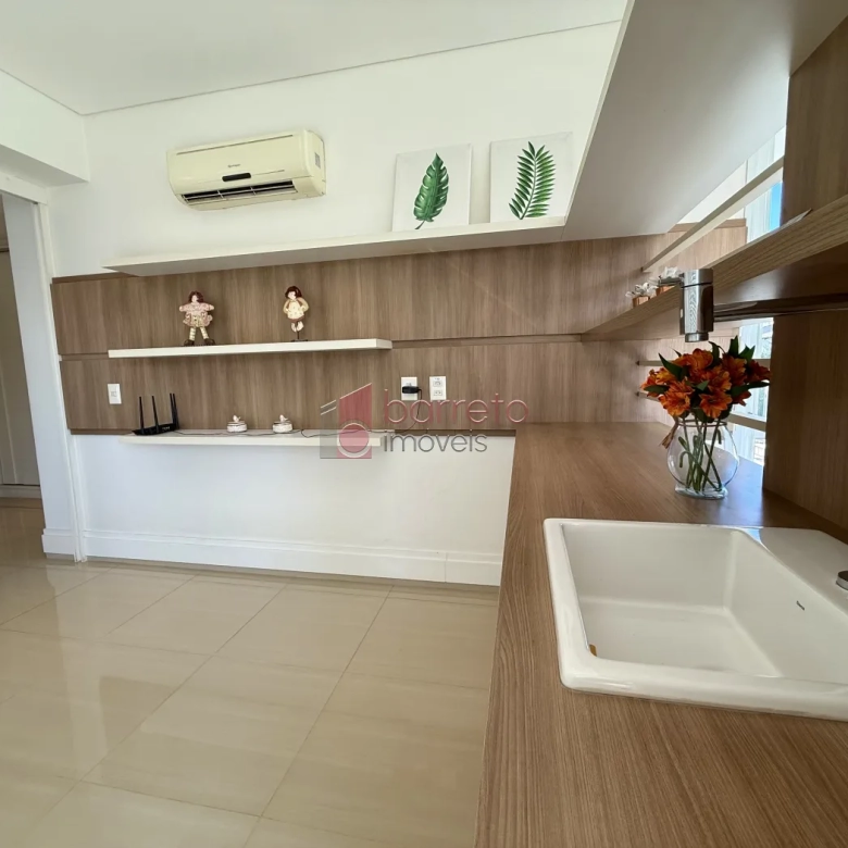 CASA À VENDA NO CONDOMÍNIO RESERVA DA SERRA – MEDEIROS – JUNDIAÍ/SP