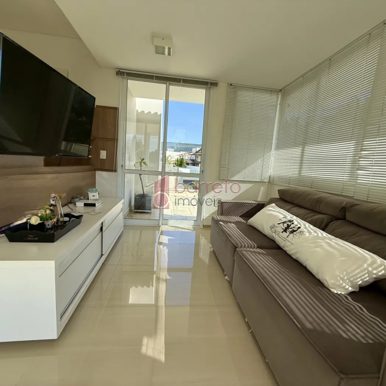 CASA À VENDA NO CONDOMÍNIO RESERVA DA SERRA – MEDEIROS – JUNDIAÍ/SP