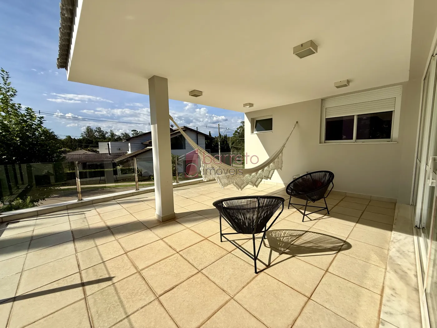 CASA À VENDA NO CONDOMÍNIO RESERVA DA SERRA – MEDEIROS – JUNDIAÍ/SP
