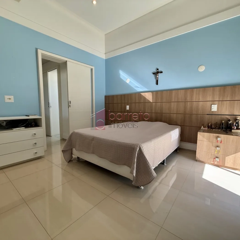 CASA À VENDA NO CONDOMÍNIO RESERVA DA SERRA – MEDEIROS – JUNDIAÍ/SP