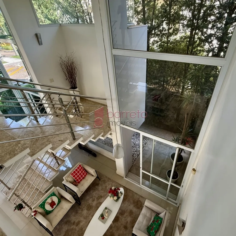 CASA À VENDA NO CONDOMÍNIO RESERVA DA SERRA – MEDEIROS – JUNDIAÍ/SP