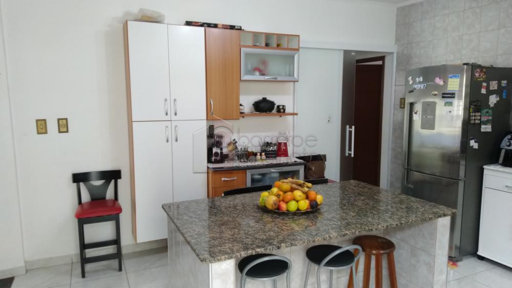 Casa Sobrado em Jundiaí