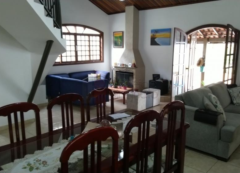 Casa Sobrado em Jundiaí