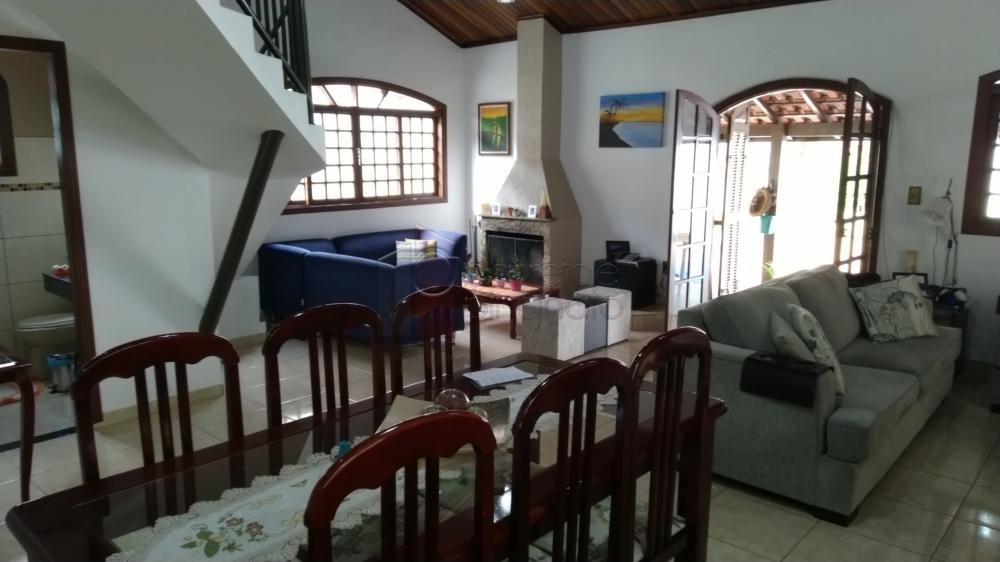 Casa Sobrado em Jundiaí