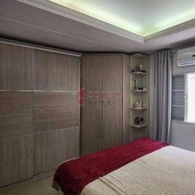 CASA TÉRREA À VENDA NO BAIRRO HORTO SANTO ANTÔNIO EM JUNDIAÍ/SP