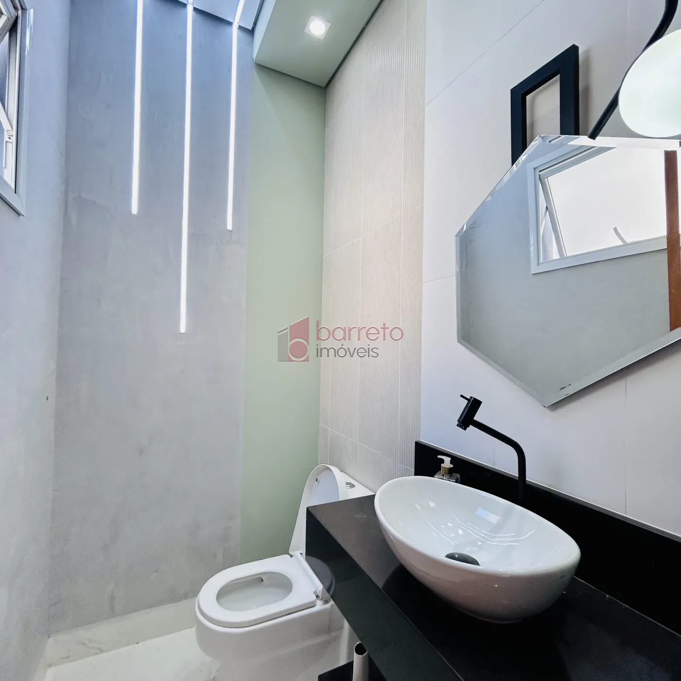 CASA TÉRREA À VENDA NO BAIRRO HORTO SANTO ANTÔNIO EM JUNDIAÍ/SP