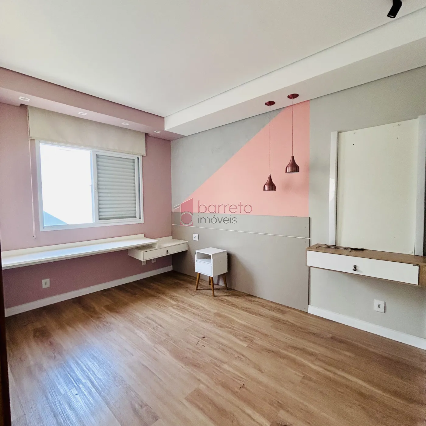 CASA TÉRREA À VENDA NO BAIRRO HORTO SANTO ANTÔNIO EM JUNDIAÍ/SP