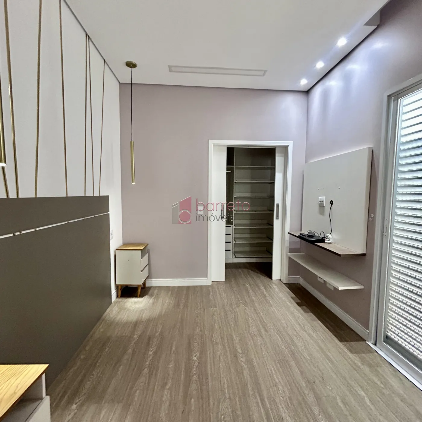 CASA TÉRREA À VENDA NO BAIRRO HORTO SANTO ANTÔNIO EM JUNDIAÍ/SP