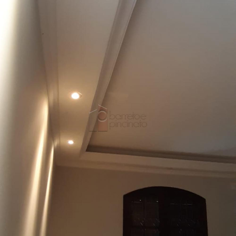 SOBRADO RESIDENCIAL E COMERCIAL PARA VENDA NO JARDIM CICA – JUNDIAÍ/SP