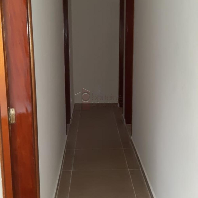 SOBRADO RESIDENCIAL E COMERCIAL PARA VENDA NO JARDIM CICA – JUNDIAÍ/SP