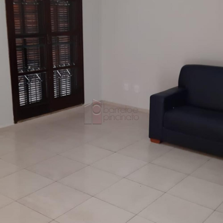 SOBRADO RESIDENCIAL E COMERCIAL PARA VENDA NO JARDIM CICA – JUNDIAÍ/SP
