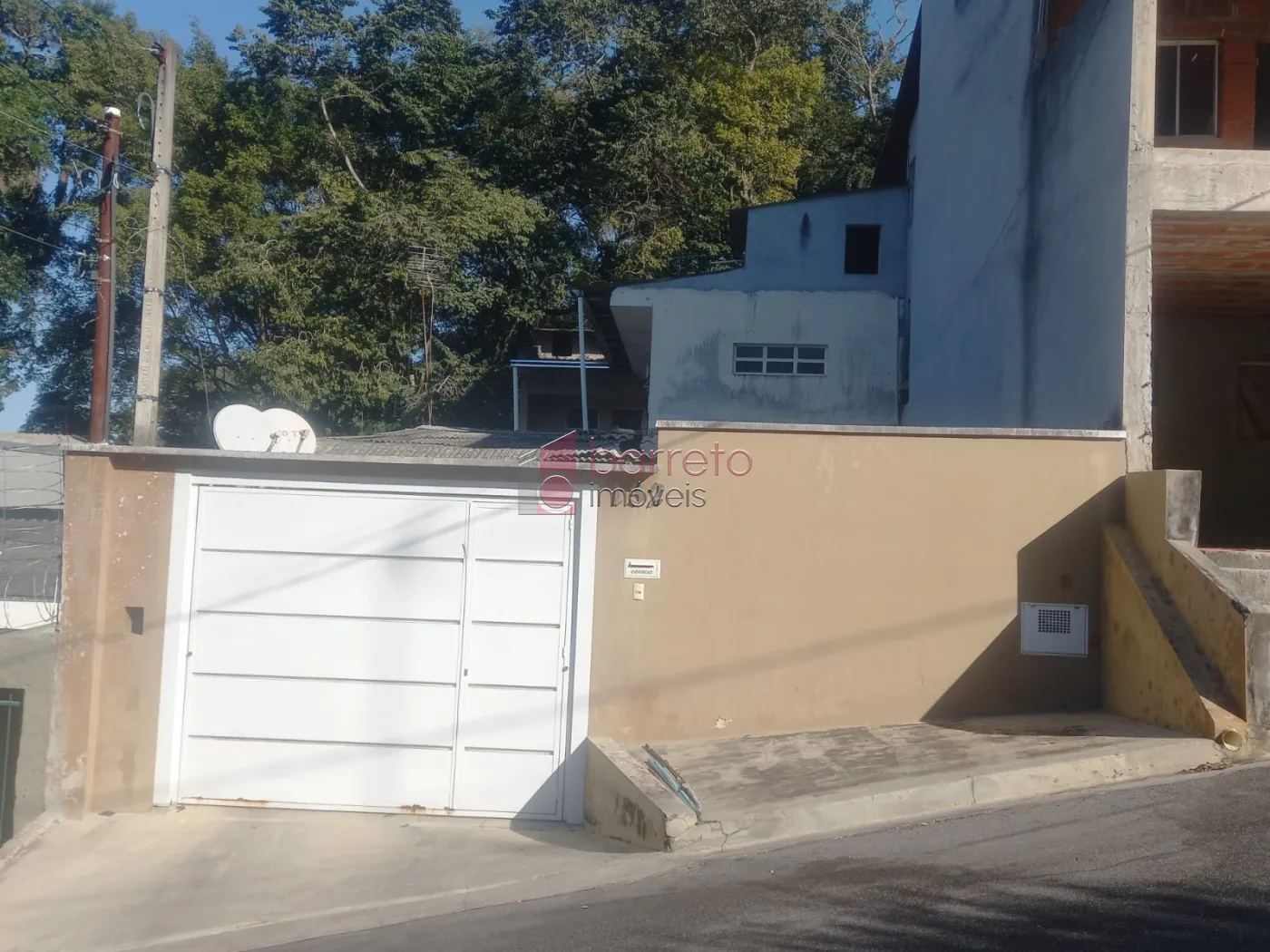 CASA COM ÁREA GOURMET À VENDA NO CAXAMBU – JUNDIAÍ/SP