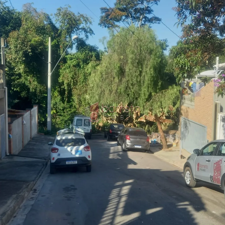 CASA COM ÁREA GOURMET À VENDA NO CAXAMBU – JUNDIAÍ/SP