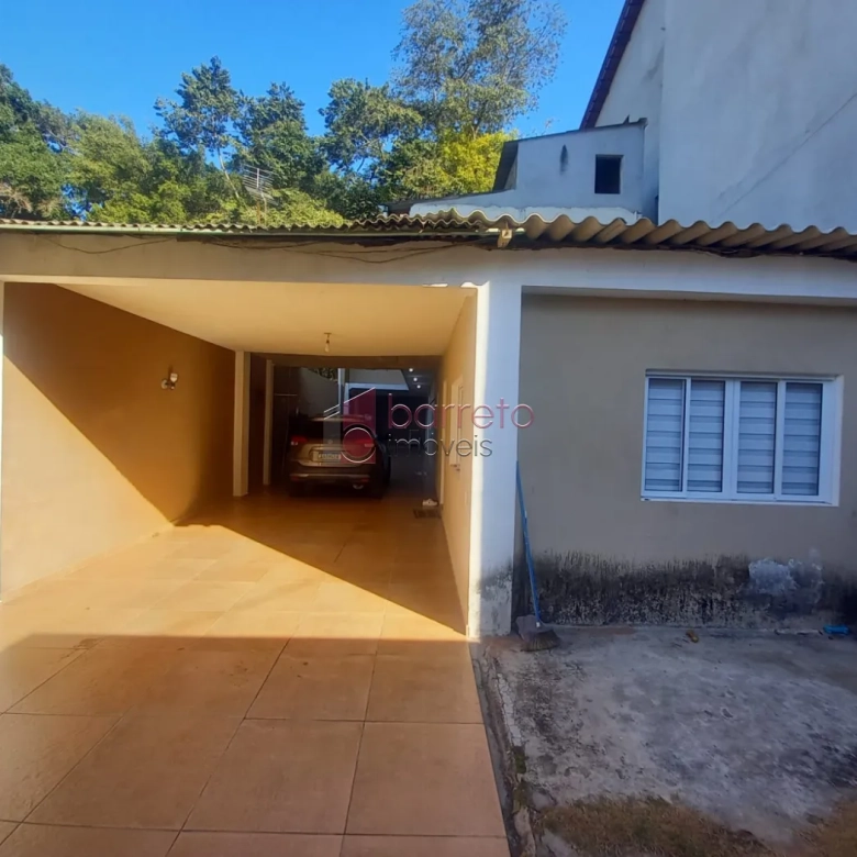 CASA COM ÁREA GOURMET À VENDA NO CAXAMBU – JUNDIAÍ/SP
