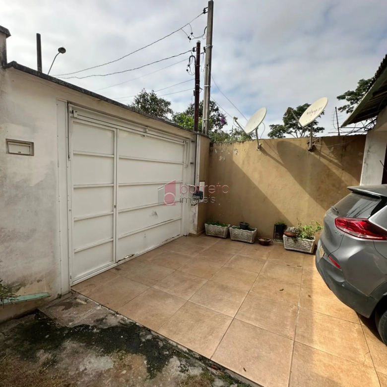 CASA COM ÁREA GOURMET À VENDA NO CAXAMBU – JUNDIAÍ/SP