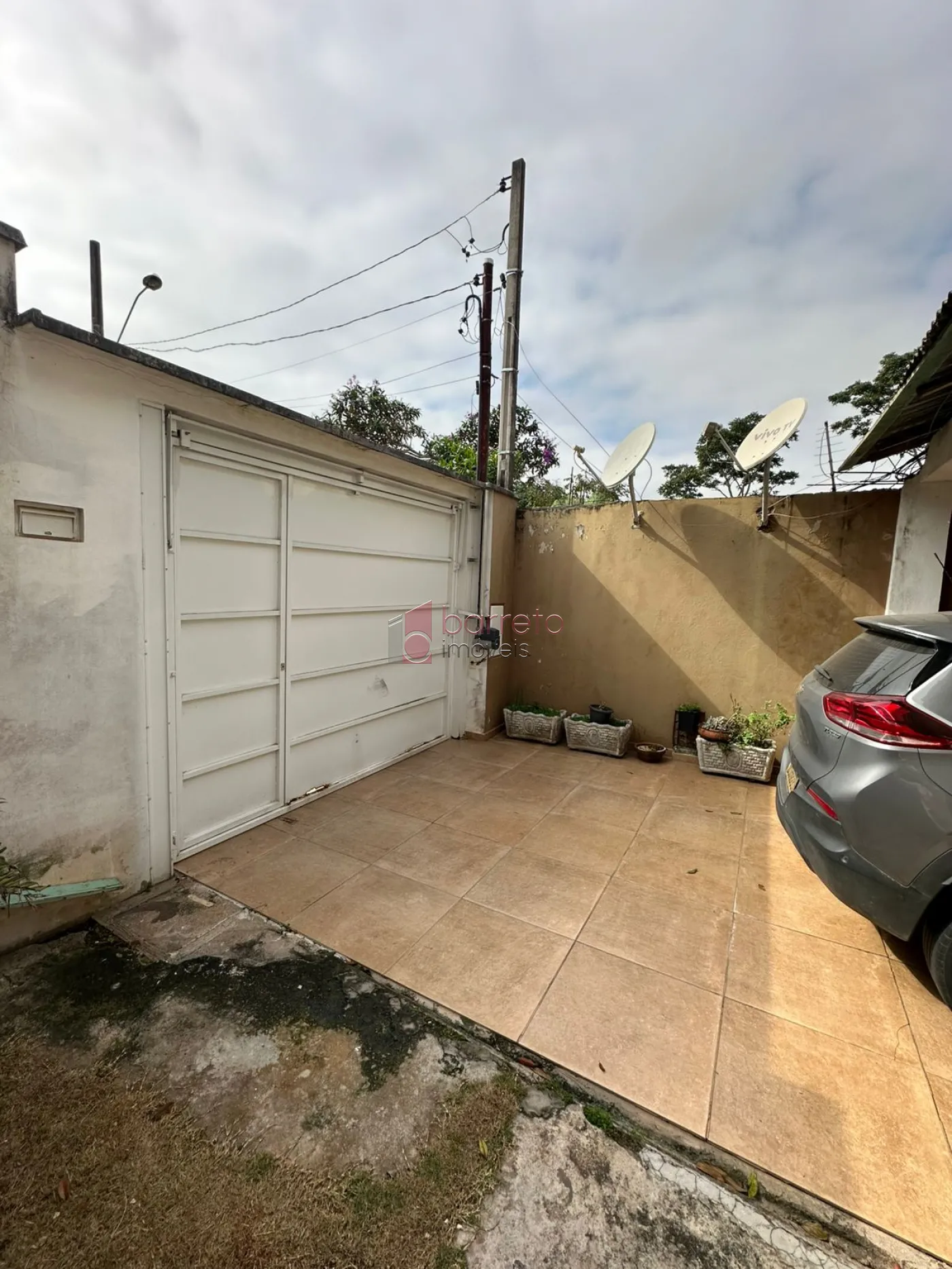 CASA COM ÁREA GOURMET À VENDA NO CAXAMBU – JUNDIAÍ/SP