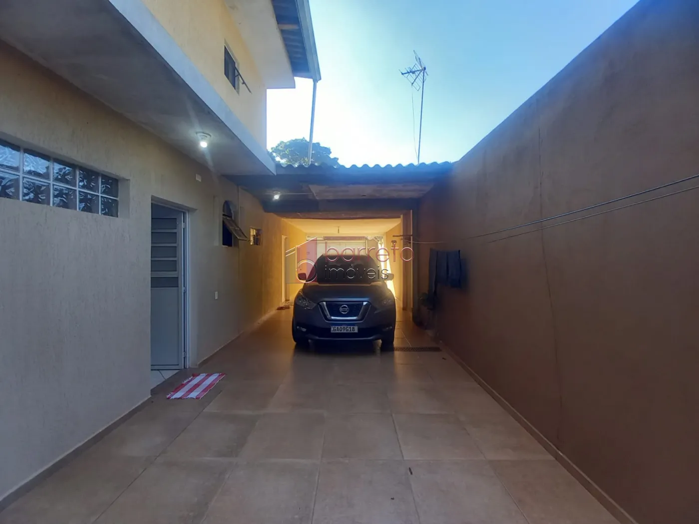 CASA COM ÁREA GOURMET À VENDA NO CAXAMBU – JUNDIAÍ/SP