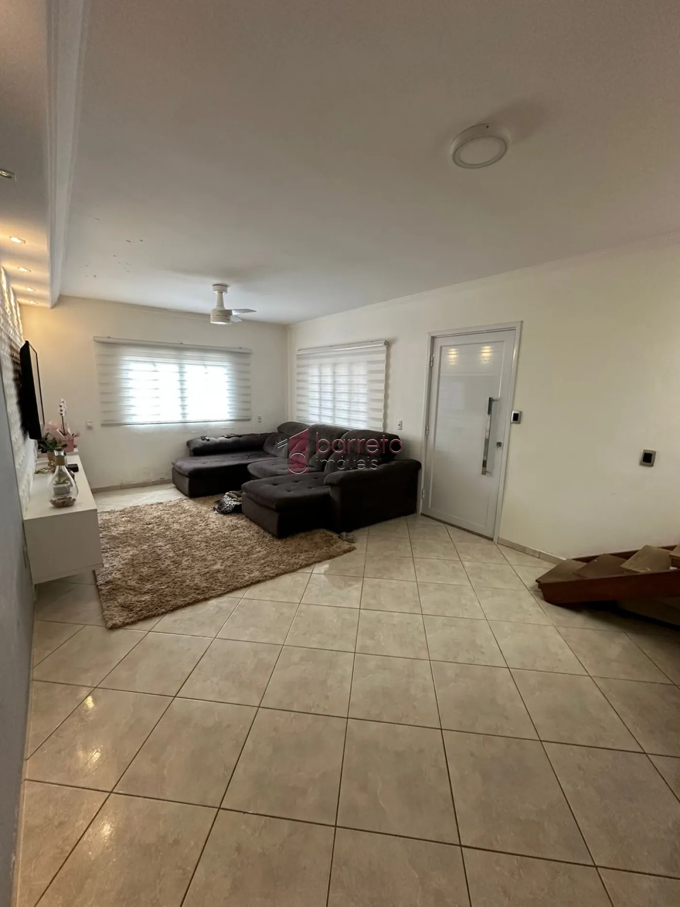 CASA COM ÁREA GOURMET À VENDA NO CAXAMBU – JUNDIAÍ/SP