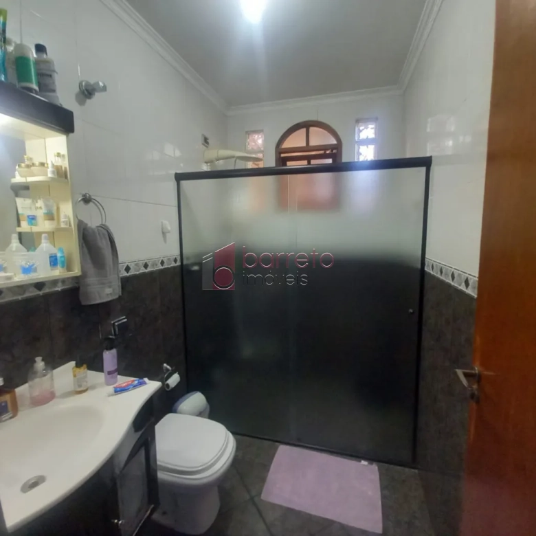 CASA COM ÁREA GOURMET À VENDA NO CAXAMBU – JUNDIAÍ/SP