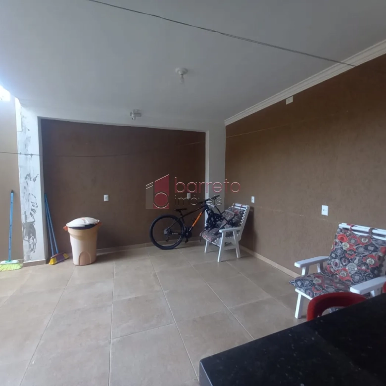 CASA COM ÁREA GOURMET À VENDA NO CAXAMBU – JUNDIAÍ/SP