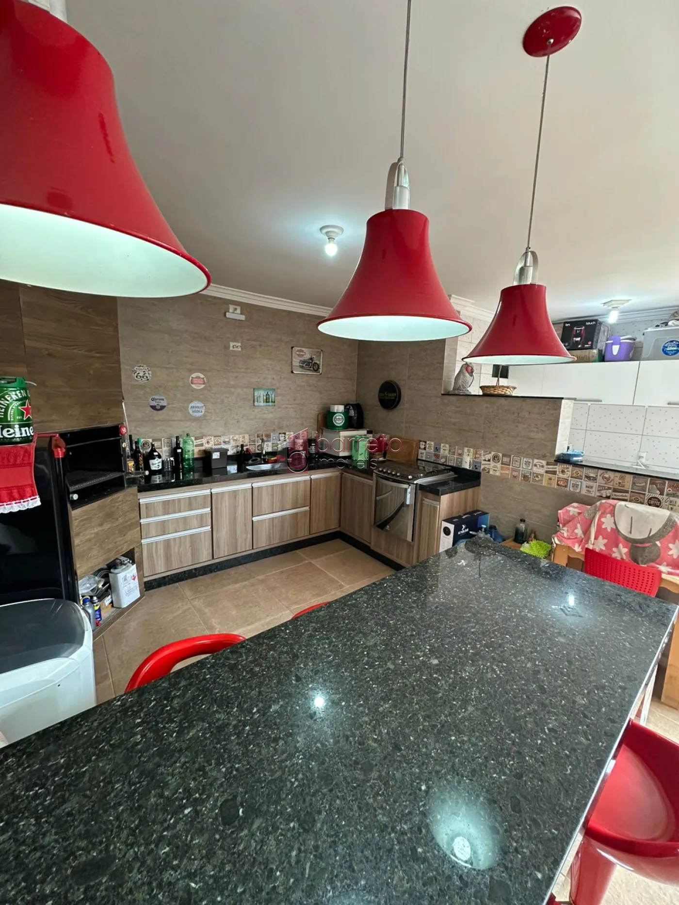 CASA COM ÁREA GOURMET À VENDA NO CAXAMBU – JUNDIAÍ/SP