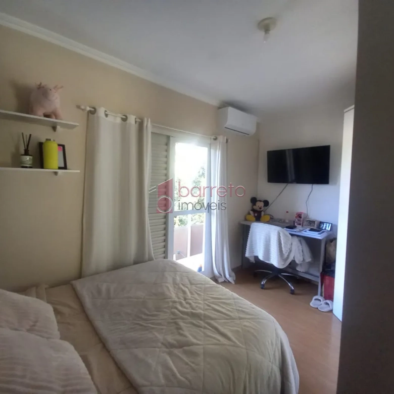 CASA COM ÁREA GOURMET À VENDA NO CAXAMBU – JUNDIAÍ/SP