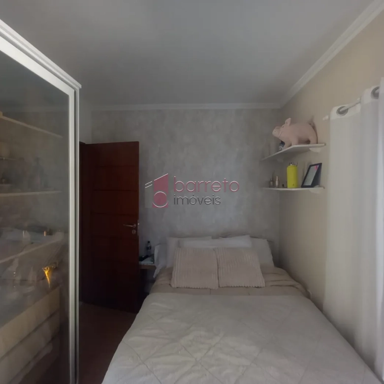 CASA COM ÁREA GOURMET À VENDA NO CAXAMBU – JUNDIAÍ/SP