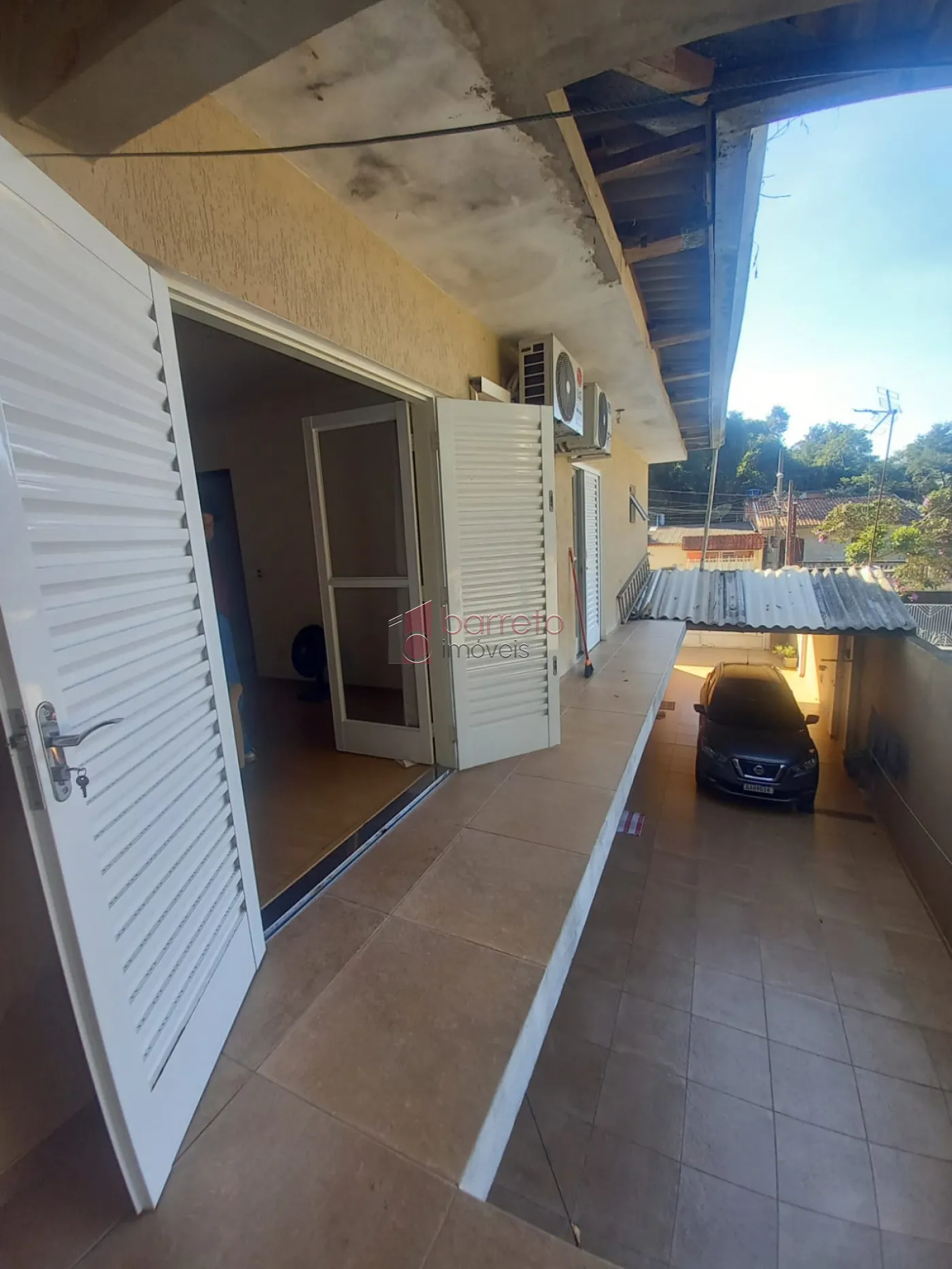 CASA COM ÁREA GOURMET À VENDA NO CAXAMBU – JUNDIAÍ/SP