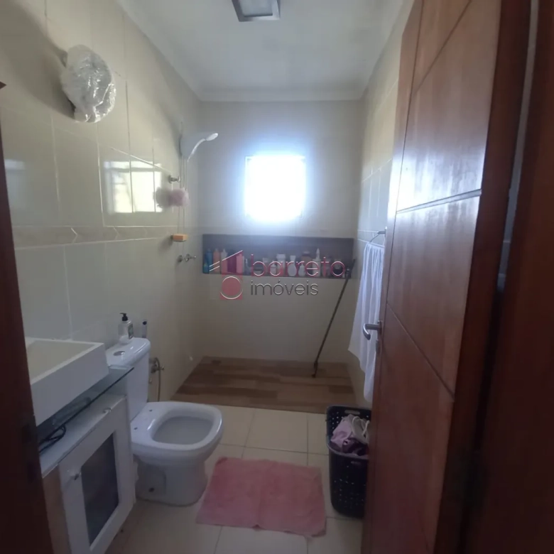 CASA COM ÁREA GOURMET À VENDA NO CAXAMBU – JUNDIAÍ/SP
