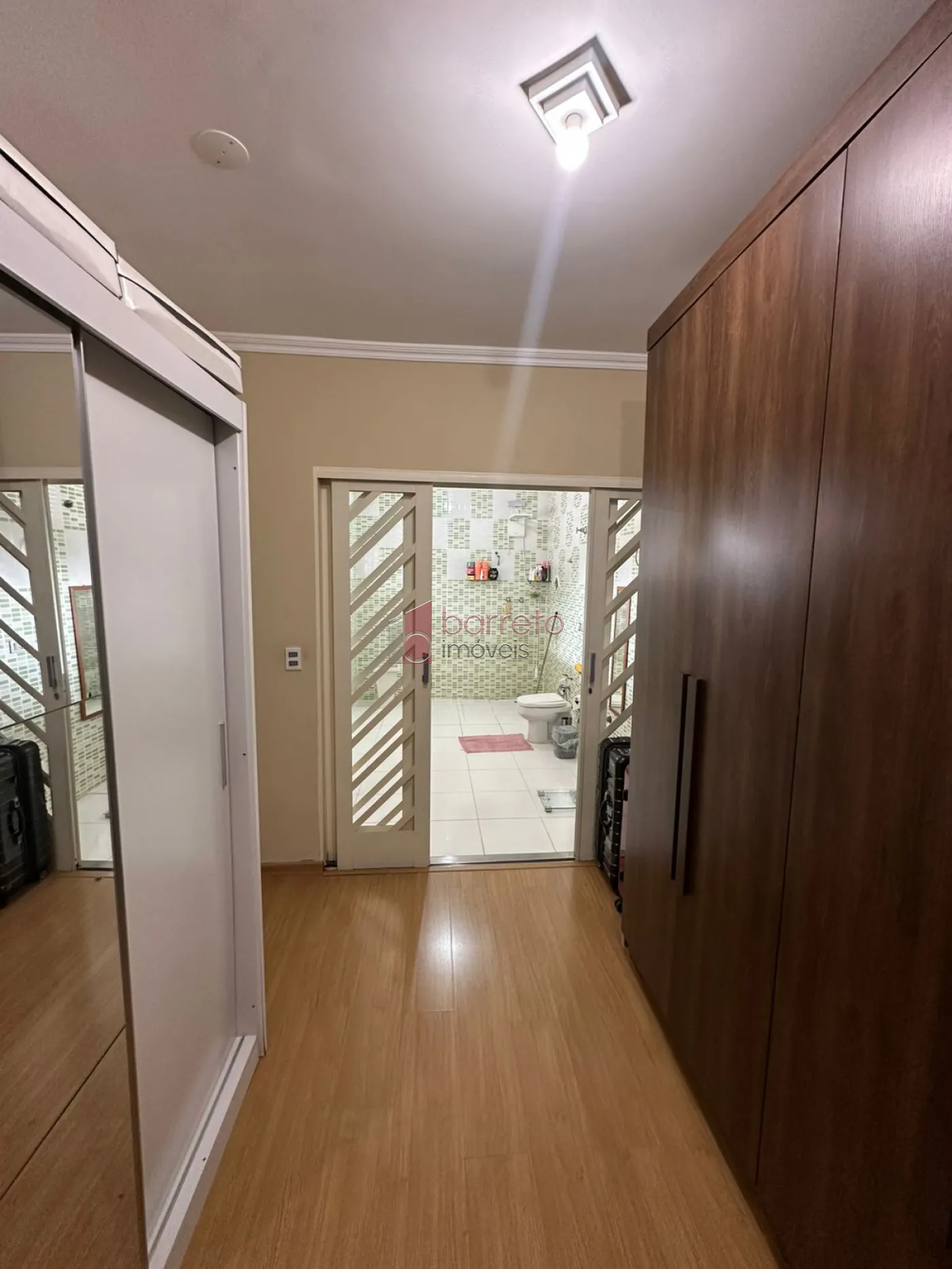 CASA COM ÁREA GOURMET À VENDA NO CAXAMBU – JUNDIAÍ/SP