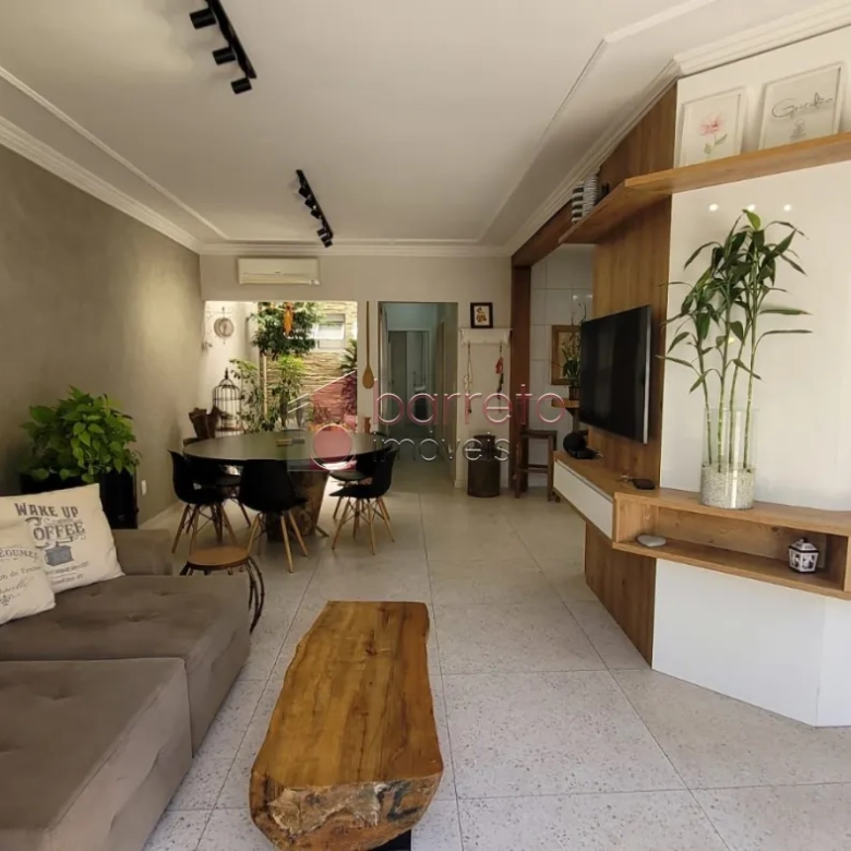 SOBRADO PARA VENDA NO JARDIM DA FONTE – JUNDIAÍ/SP