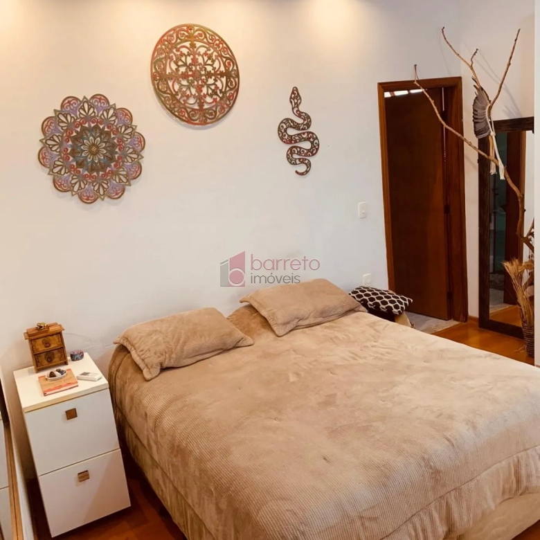 CASA TÉRREA COM 03 QUARTOS À VENDA NO BAIRRO JARDIM DANÚBIO – JUNDIAÍ/SP
