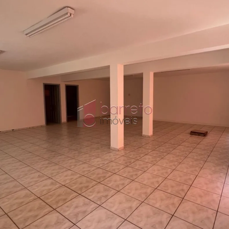 SOBRADO PARA VENDA E LOCAÇÃO RESIDENCIAL OU COMERCIAL NO JARDIM DAS SAMAMBAIAS – JUNDIAÍ/SP