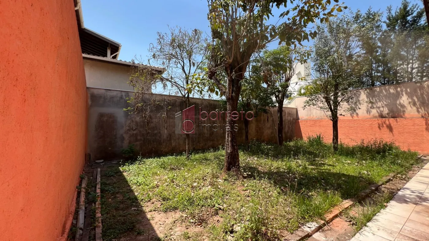 SOBRADO PARA VENDA E LOCAÇÃO RESIDENCIAL OU COMERCIAL NO JARDIM DAS SAMAMBAIAS – JUNDIAÍ/SP