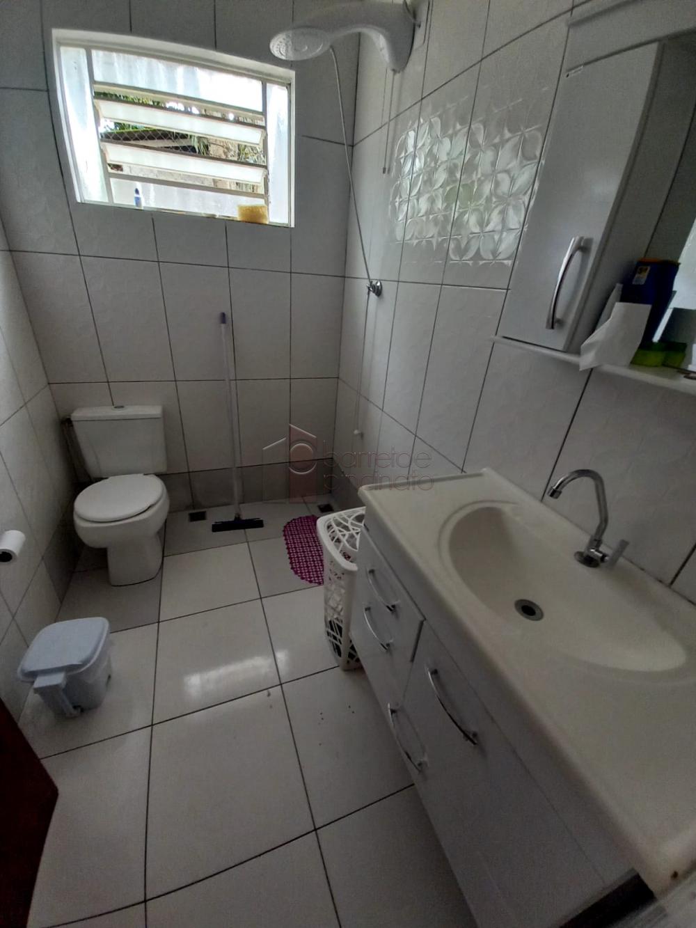 Casa para venda, no bairro Jardim do Lago, em Jundiaí