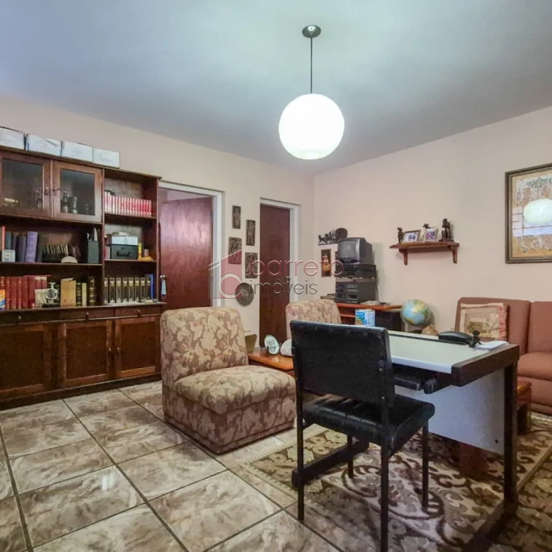 CASA À VENDA NO JARDIM ANA MARIA EM JUNDIAÍ/SP
