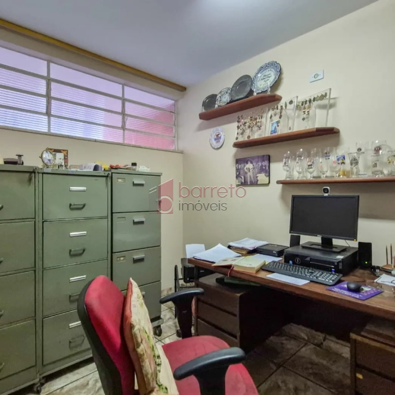 CASA À VENDA NO JARDIM ANA MARIA EM JUNDIAÍ/SP
