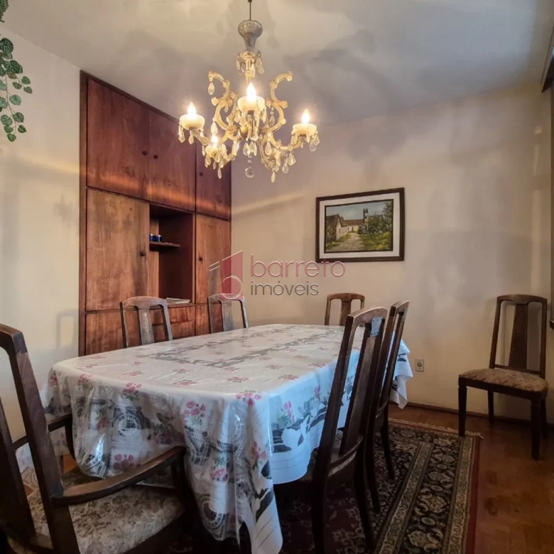 CASA À VENDA NO JARDIM ANA MARIA EM JUNDIAÍ/SP