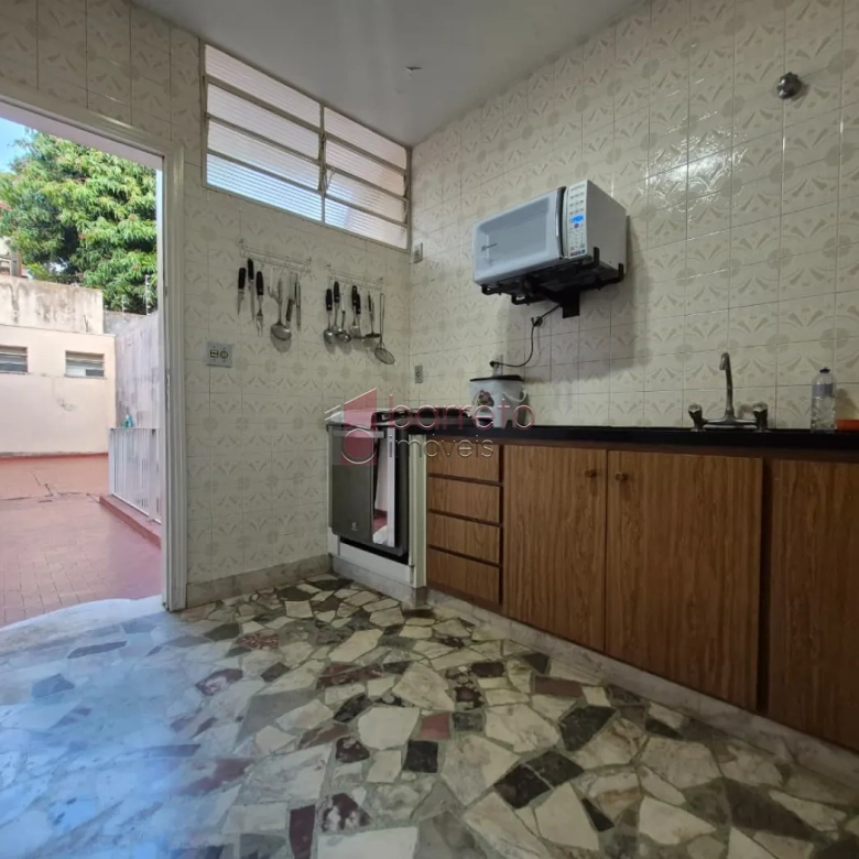 CASA À VENDA NO JARDIM ANA MARIA EM JUNDIAÍ/SP