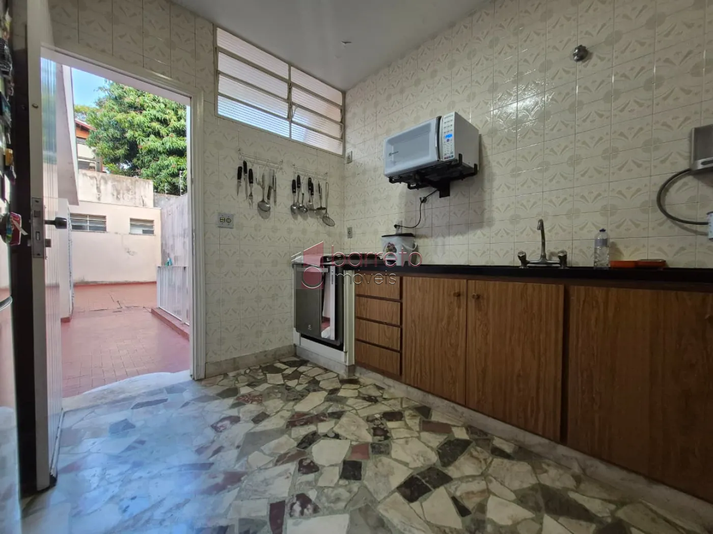 CASA À VENDA NO JARDIM ANA MARIA EM JUNDIAÍ/SP