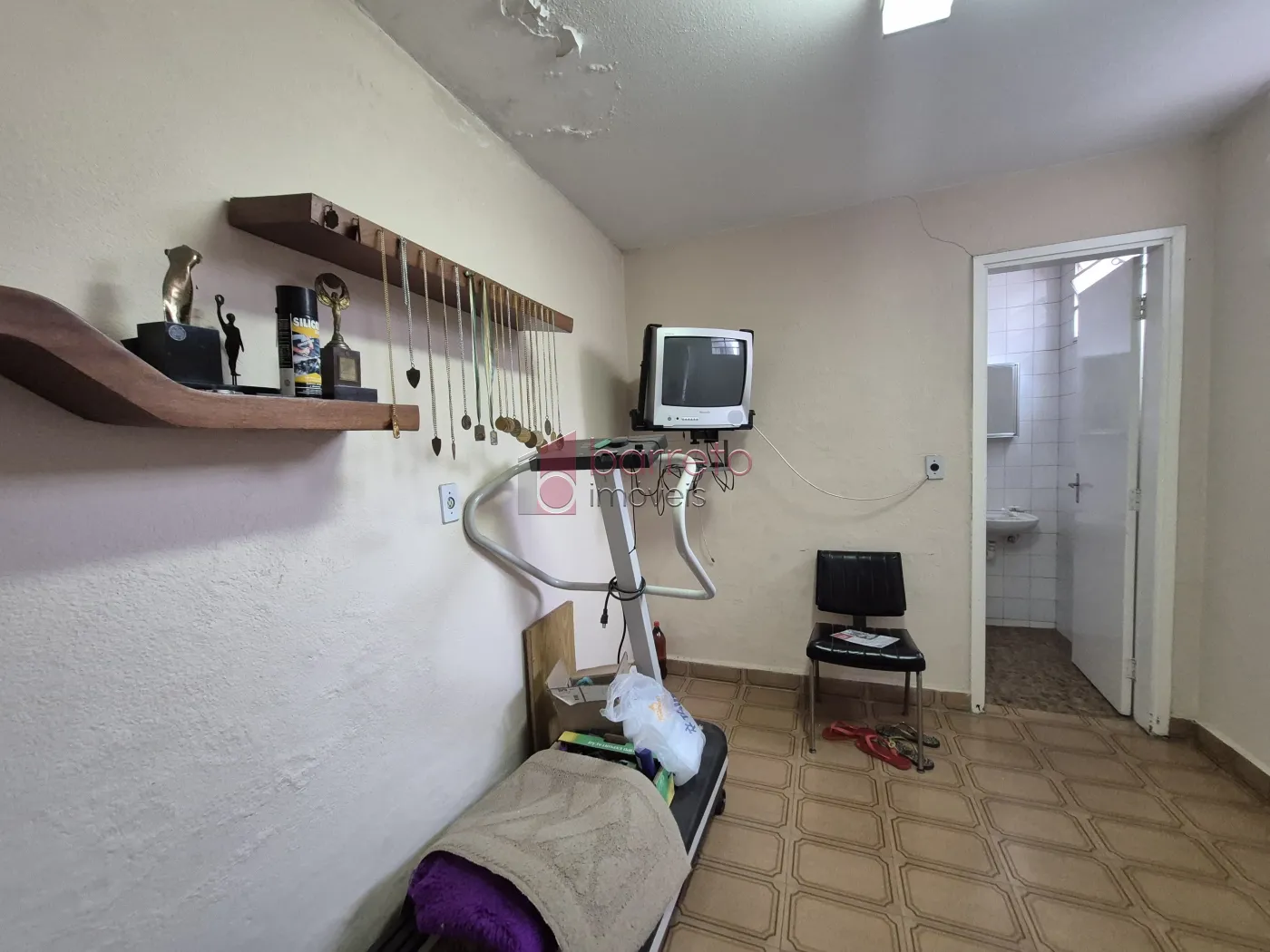 CASA À VENDA NO JARDIM ANA MARIA EM JUNDIAÍ/SP