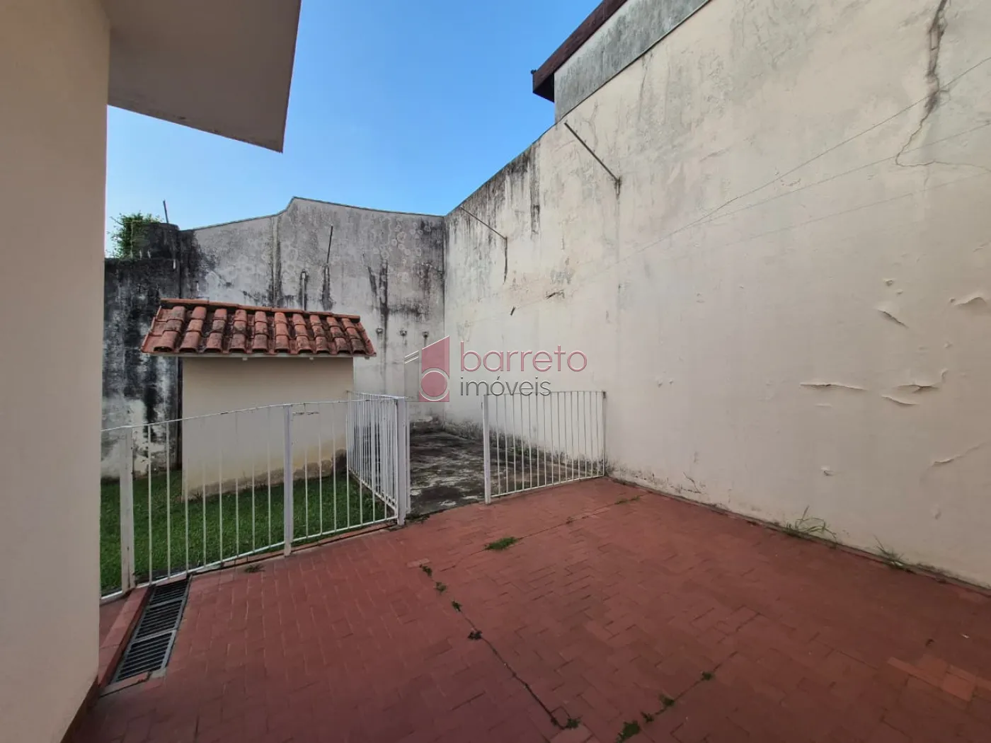 CASA À VENDA NO JARDIM ANA MARIA EM JUNDIAÍ/SP