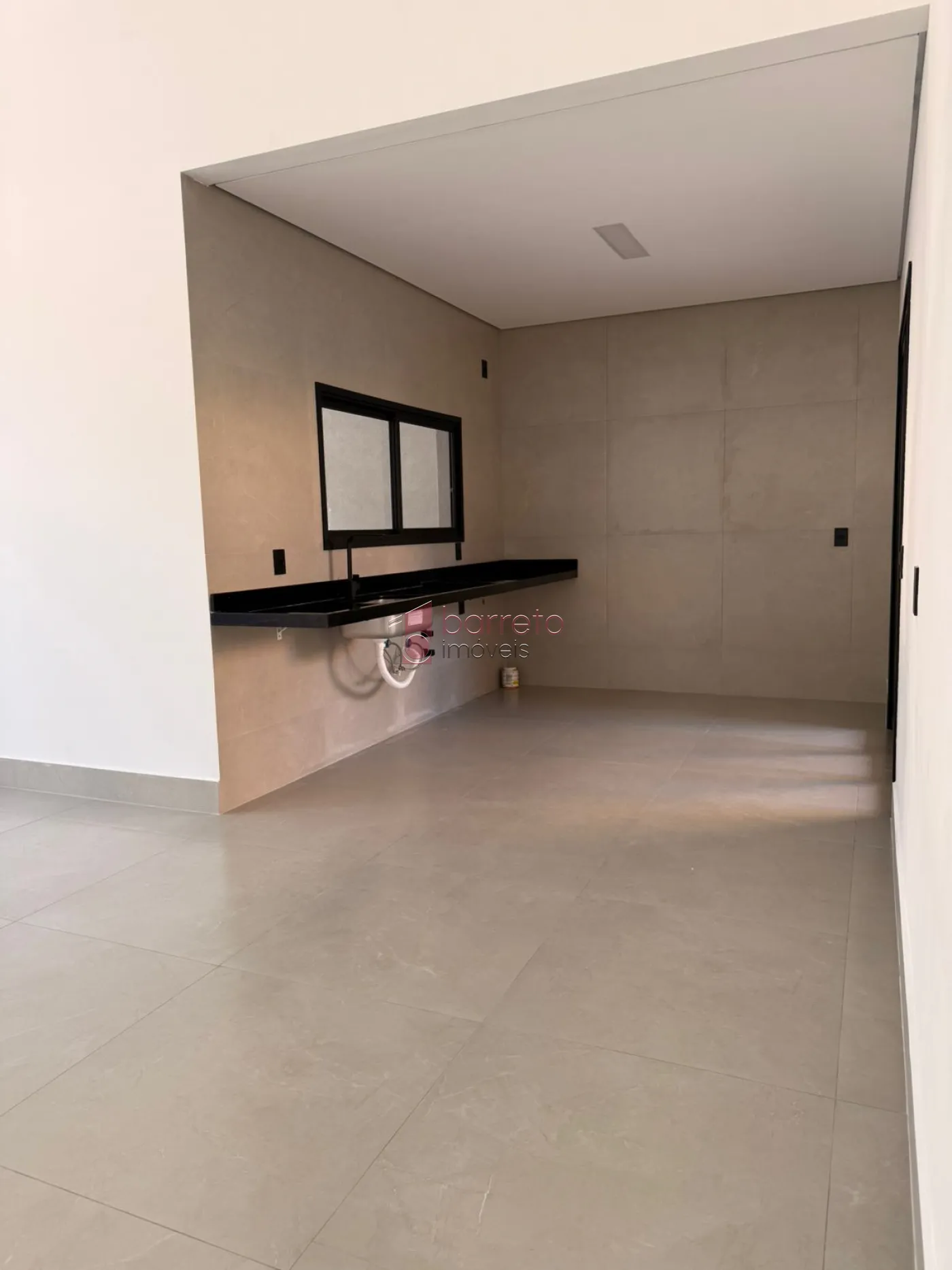CASA À VENDA NO BAIRRO JARDIM MARAMBAIA EM JUNDIAÍ/SP